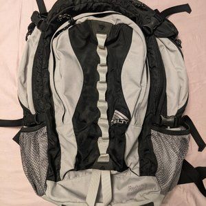 Kelty Redwing 2500W's Black and Gray Hiking Camping Backpack 40L